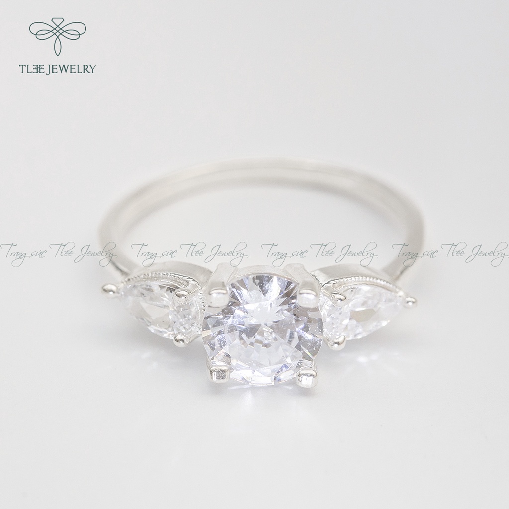 Nhẫn bạc nữ TLEE trụ đá cánh hoa đính đá sang trọng NCJ A0168