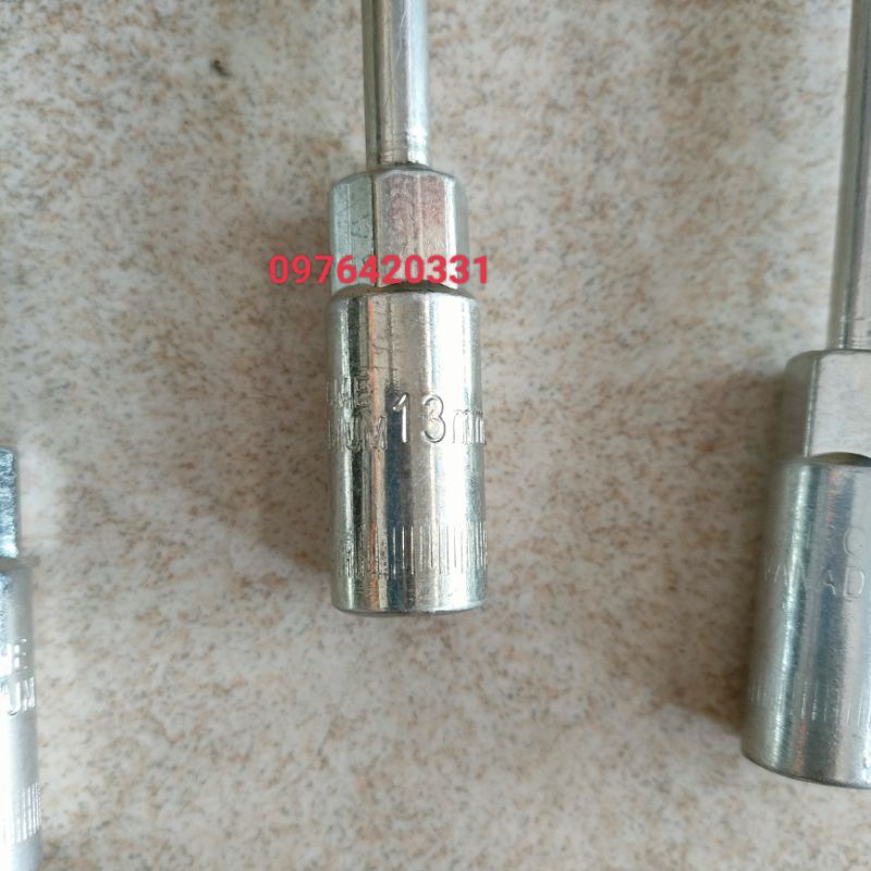 Cần Vặn Mở Ốc Chữ T 13mm, Cần Vặn Tháo Lắp Dao Máy Xay Giò Trả