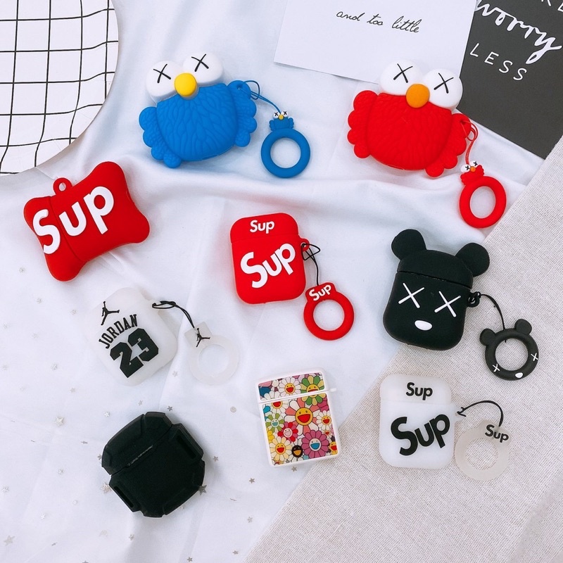 Ốp Bảo Vệ Tai Nghe Case Airpods 1 2 Đồng Giá 35K Nhiều Mẫu Dễ Thương Chất Liệu Silicone