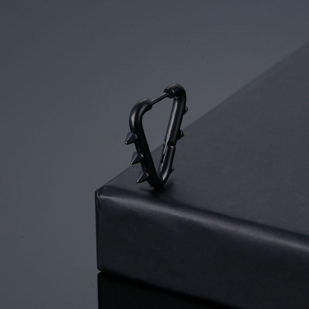 Bông Tai Hình Tam Giác Bằng Thép Titan Phong Cách Punk Cá Tính Cho Nam