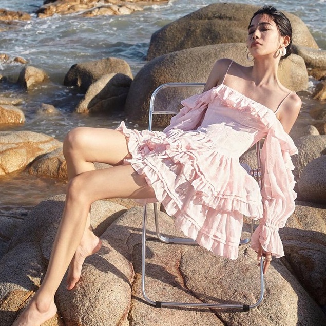 Đầm hai dây trễ vai dáng xòe ONONMADE Francesca Off-shoulder Mini Dress màu hồng