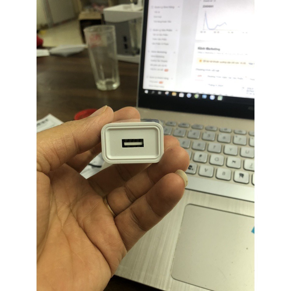 Bộ sạc ViVo gồm củ và cáp 2A có cổng USB tiện dụng hỗ trợ sạc nhanh, Bảo hành 12 Tháng
