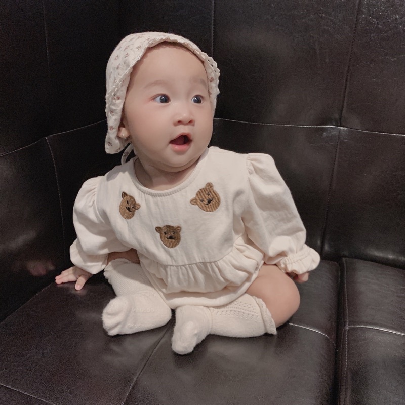 Bodysuit Dài Tay Thêu Gấu Nâu Cho Bé Gái 0-2 Tuổi Cực Đẹp Hãng Jennybebe Quảng Châu Cao Cấp