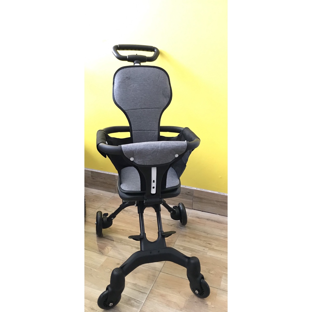 Xe đẩy em bé du lịch gấp gọn đảo chiều siêu nhẹ - V1 qmart