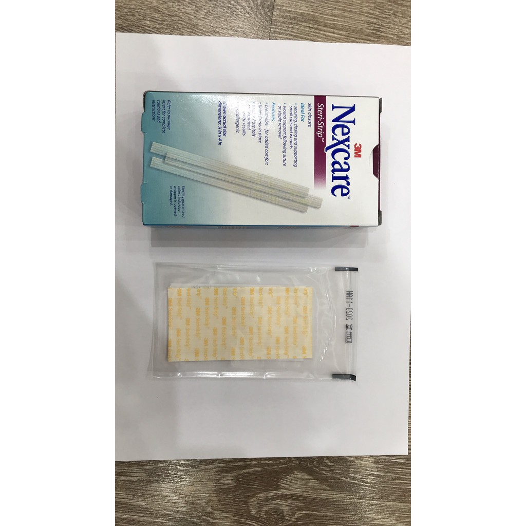 3M Băng y tế thay chỉ khâu da Nexcare H1546, hộp 30 miếng - Tặng Ngay Đồng Hồ Treo Tường