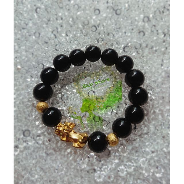 Vòng tay đá đen phối charm tỳ hưu mạ