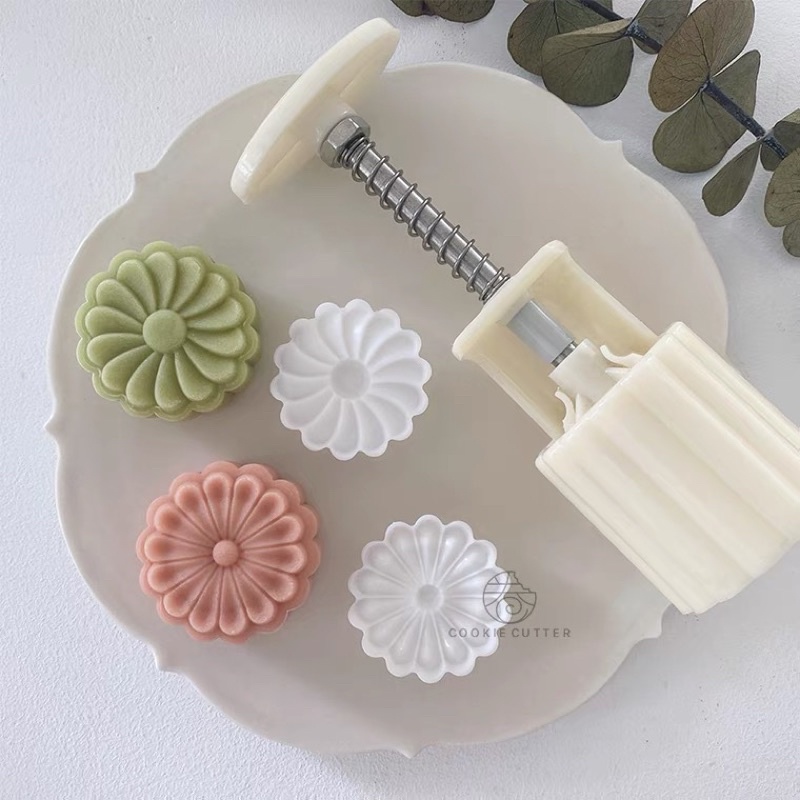 khuôn đóng bánh trung thu 50gr 2 mặt hoa