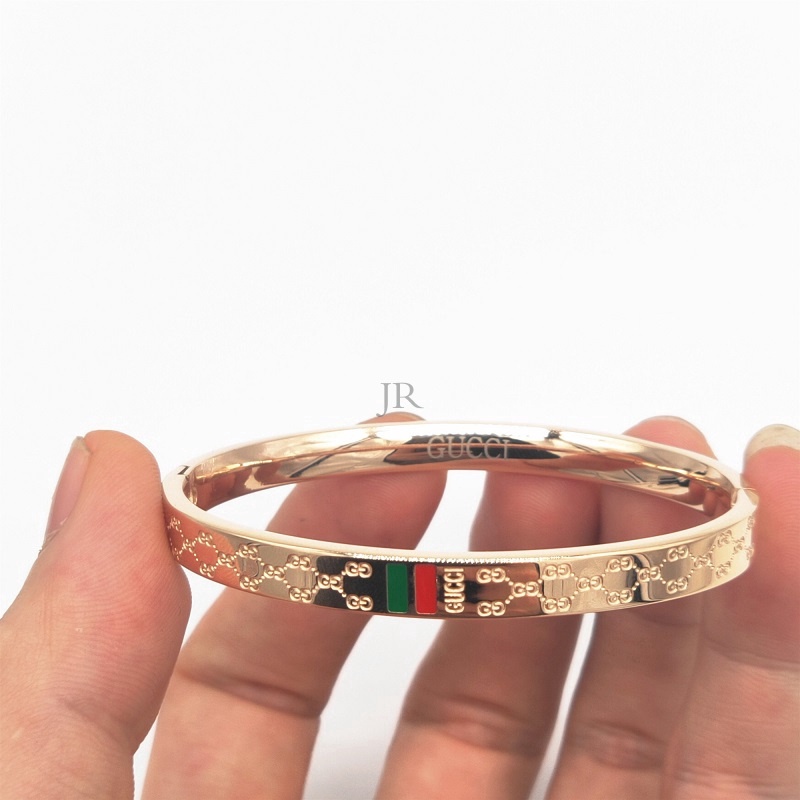 Vòng đeo tay Gucci 2022 thiết kế sang trọng thời trang