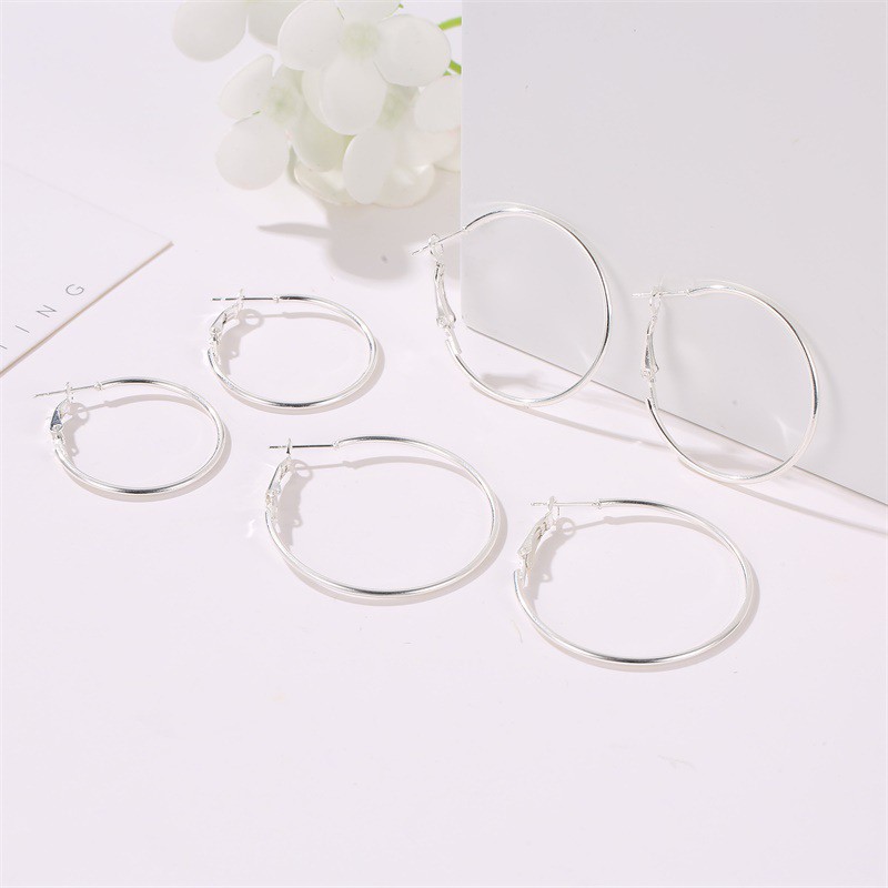 Bộ Bông Tai Hình Tròn Đính Đá Kiểu Dáng Sang Trọng