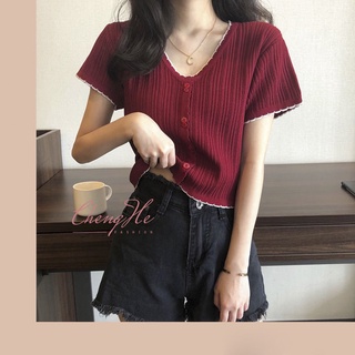 (SẴN) Áo len tăm croptop dáng lửng hở eo ôm dáng cộc tay cổ V cài cúc dễ thương A00058