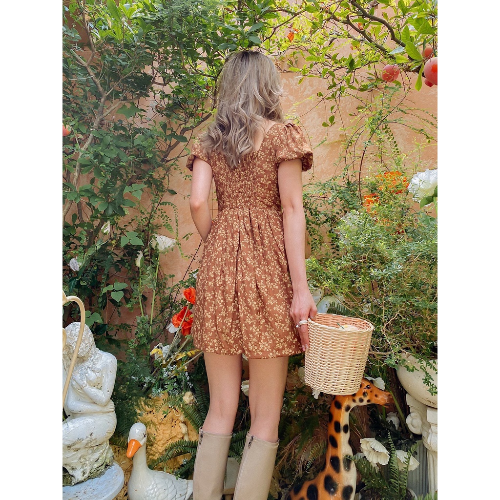 Đầm hoa ngắn cổ vuông hở eo Poem Dress Gem Clothing SP060606