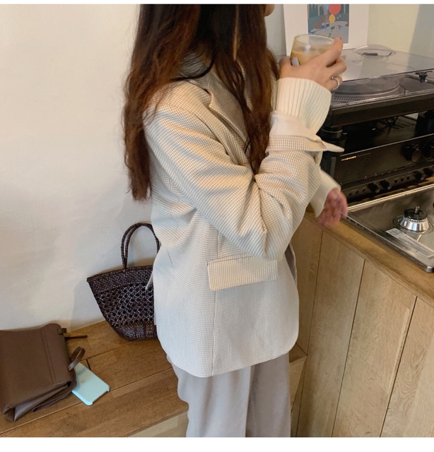 (Hàng có sẵn ) Siêu phẩm Áo Blazer cao cấp kẻ nhỏ ánh be vàng (phom rộng) | BigBuy360 - bigbuy360.vn