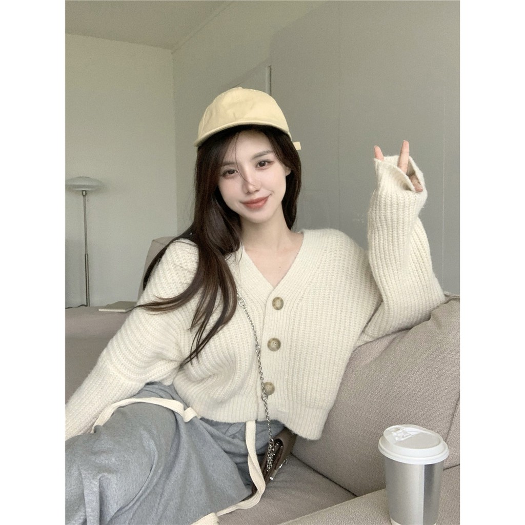 Áo len cardigan cổ  V dáng ngắn