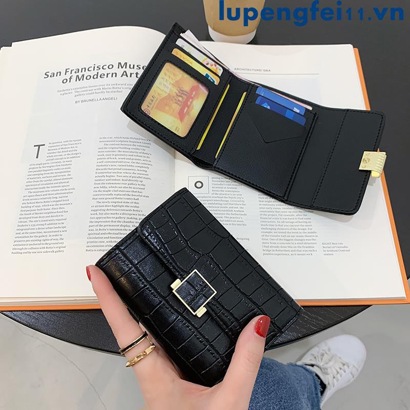 New style, new style, hot sale Small female short Korean version 2021 new fashion alligator motifs embossed lock wallet trend three packs folding card