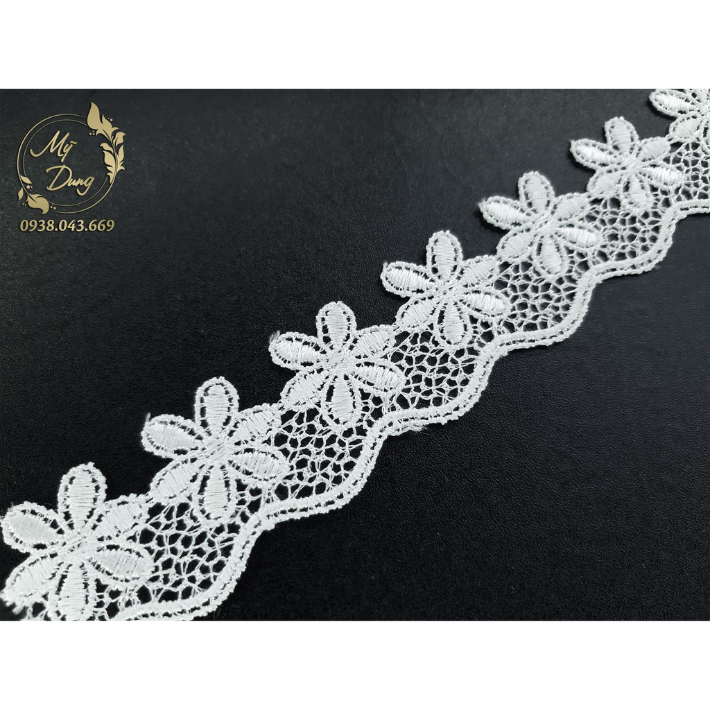 Phụ liệu may mặc - Ren chỉ Đăng mai 4F (Dây dài 13,5 met)