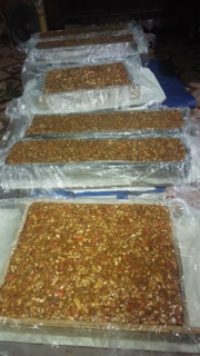 Chè lam nhà làm-chè lam mật (đóng gói truyền thống 500gr)