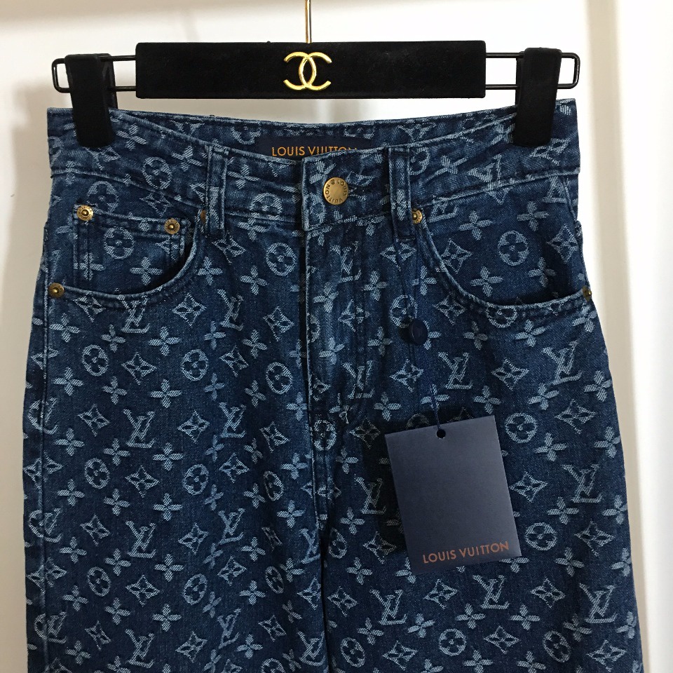 Quần jean nữ, ống đứng, cạp cao LV louis vuitton, phong cách cá tính