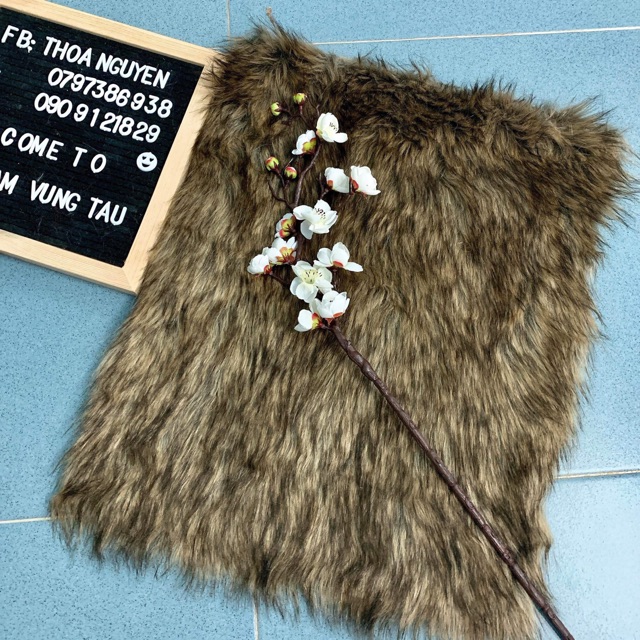 Thảm lông nâu chuột
