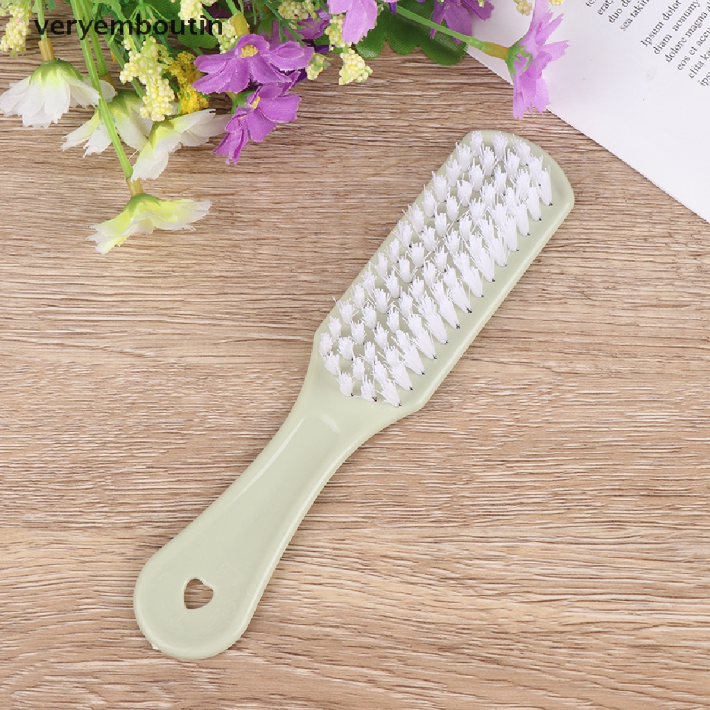 1 Bàn chải giặt giày dép bằng nhựa đa năng