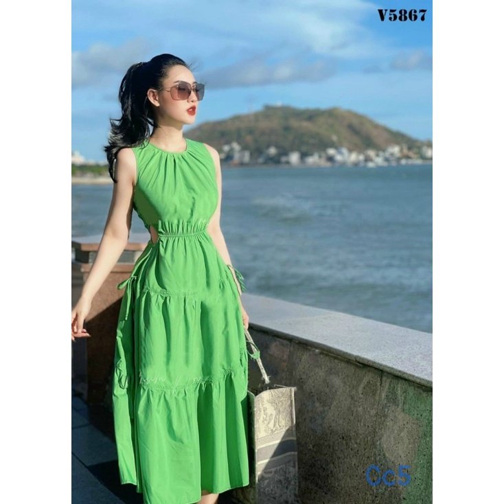 đầm lụa sát nách khoét eo đi biển siêu hot pu