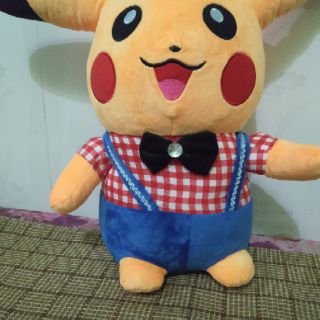 Gấu bông pikachu 60cm mặc áo