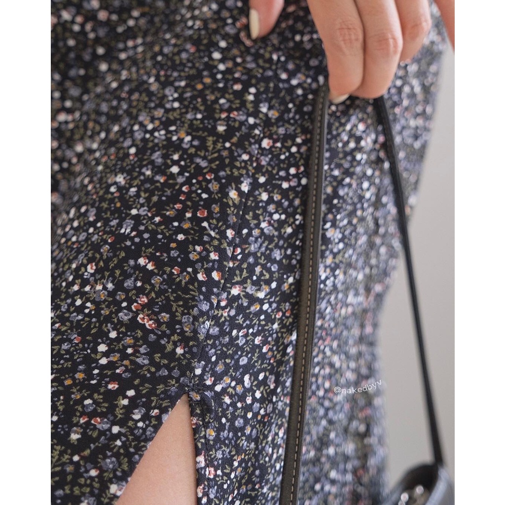 Váy hai dây hoa nhí sẻ Naked by V - Lavender Dress