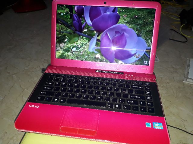 Sony vaio i5 VPCEA42EG.