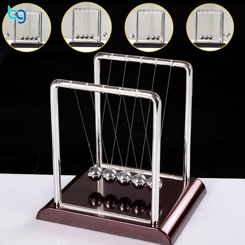 Đồ chơi con lắc Newton bằng kim loại để bàn sáng tạo