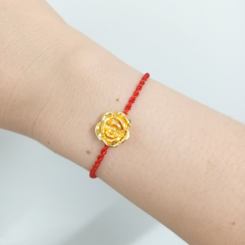 Vòng tay chỉ đỏ mix bông hồng tình yêu vĩnh cửu