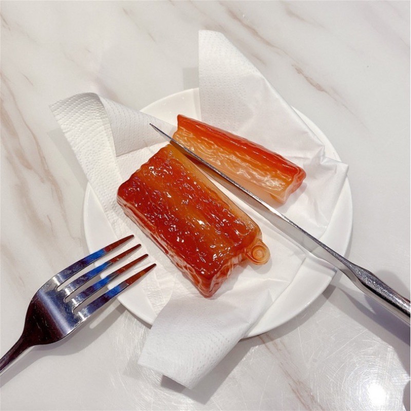 Case Airpod 1/2/pro Hình Miếng Thịt Kho Tàu