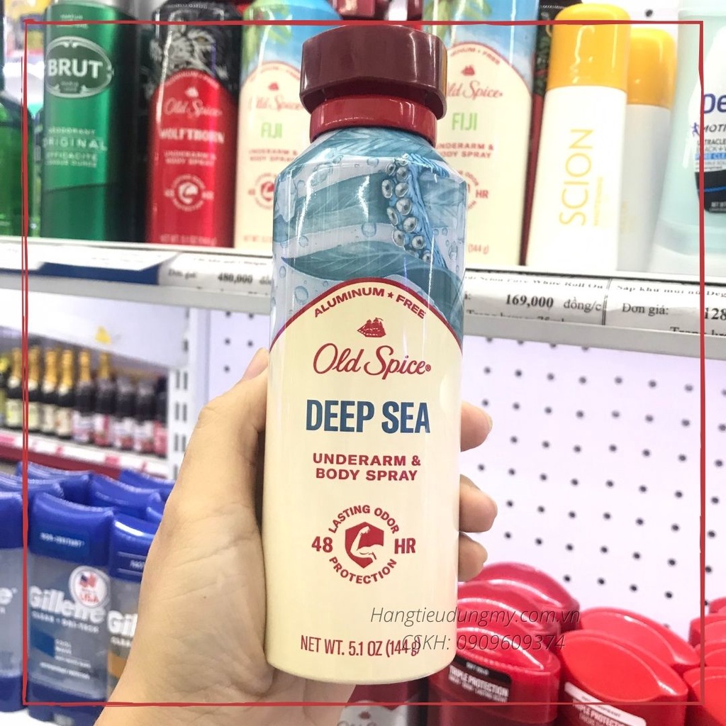 Xịt khử mùi toàn thân Old Spice Refresh Body Spray 144g