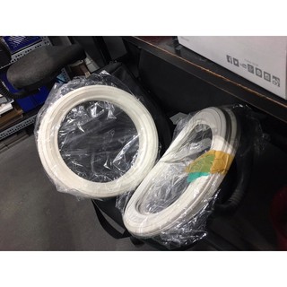 Viền bánh trắng cho tất cả các dòng xe bánh 10