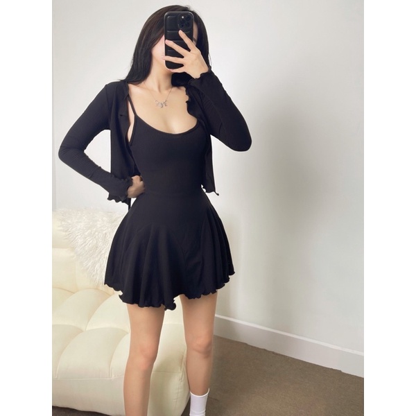 Set Barbie - Set váy 2 dây tùng xoè kèm khoát croptop chất thun gân loại 1 dày dặn