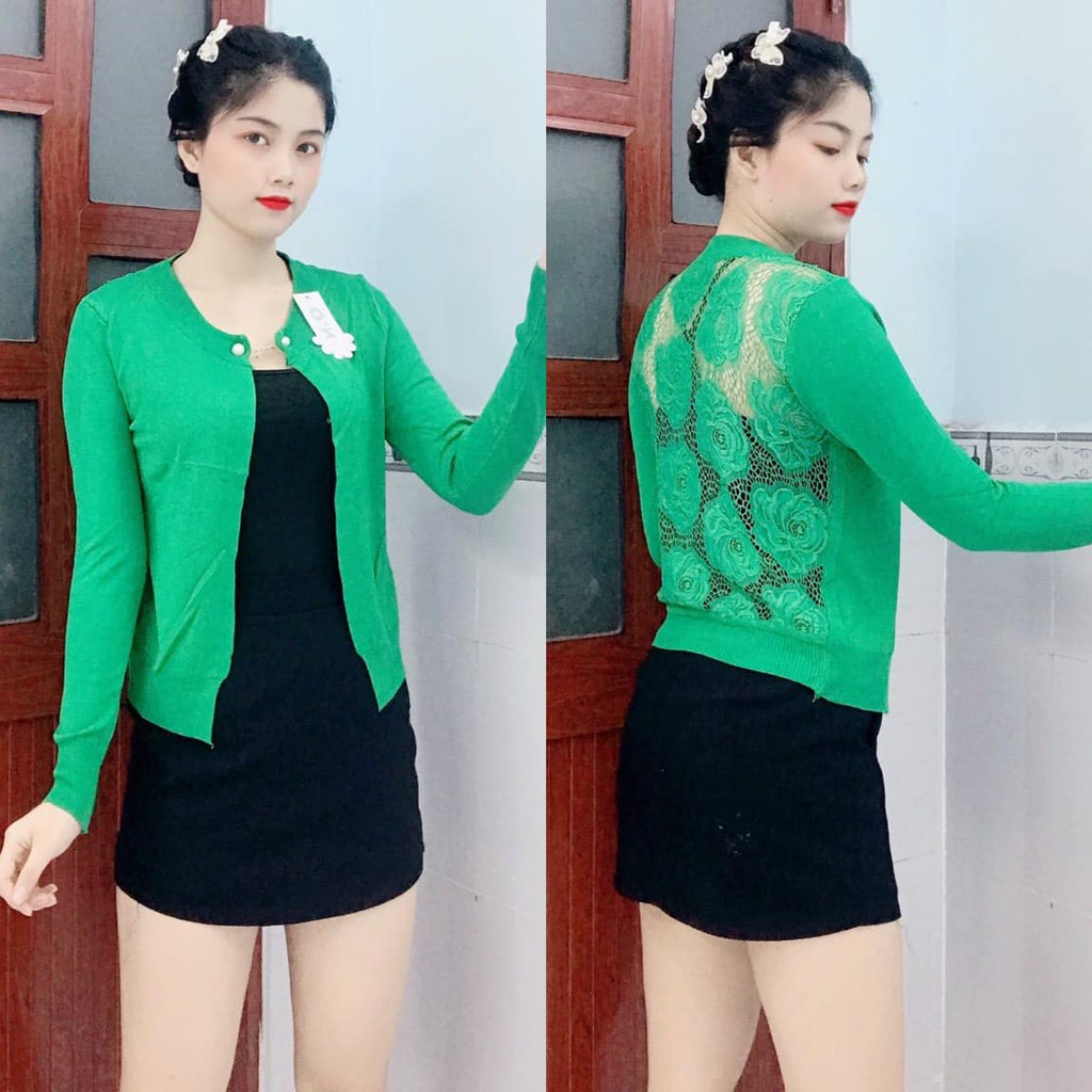 Áo khoác len ren phối nút ngọc