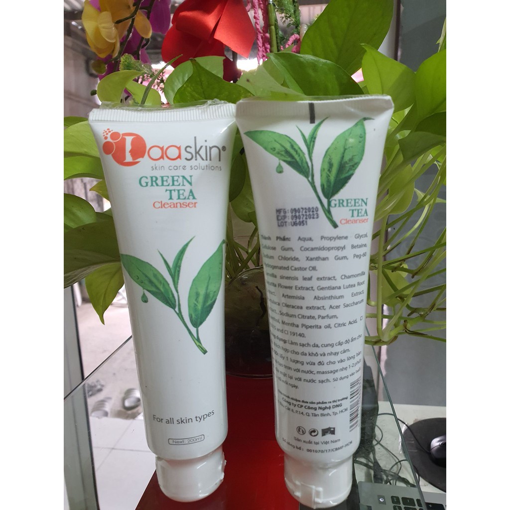 SỮA RỬA MẶT TRÀ XANH LAASKIN 2OOML