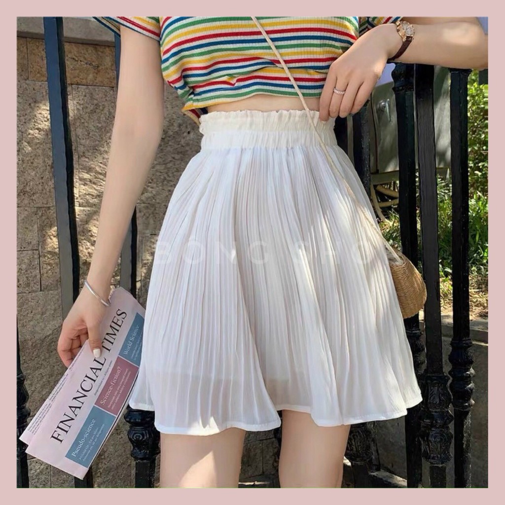 Chân váy xếp ly màu trắng dáng ngắn xòe
