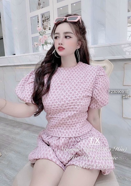 Set gấm xốp áo cổ tròn tay phồng phối quần short bí!