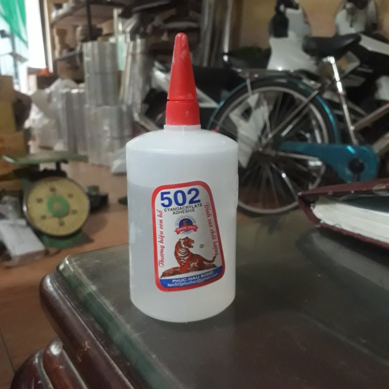 Keo 502 SUPER GLUE siêu dính (lọ to)