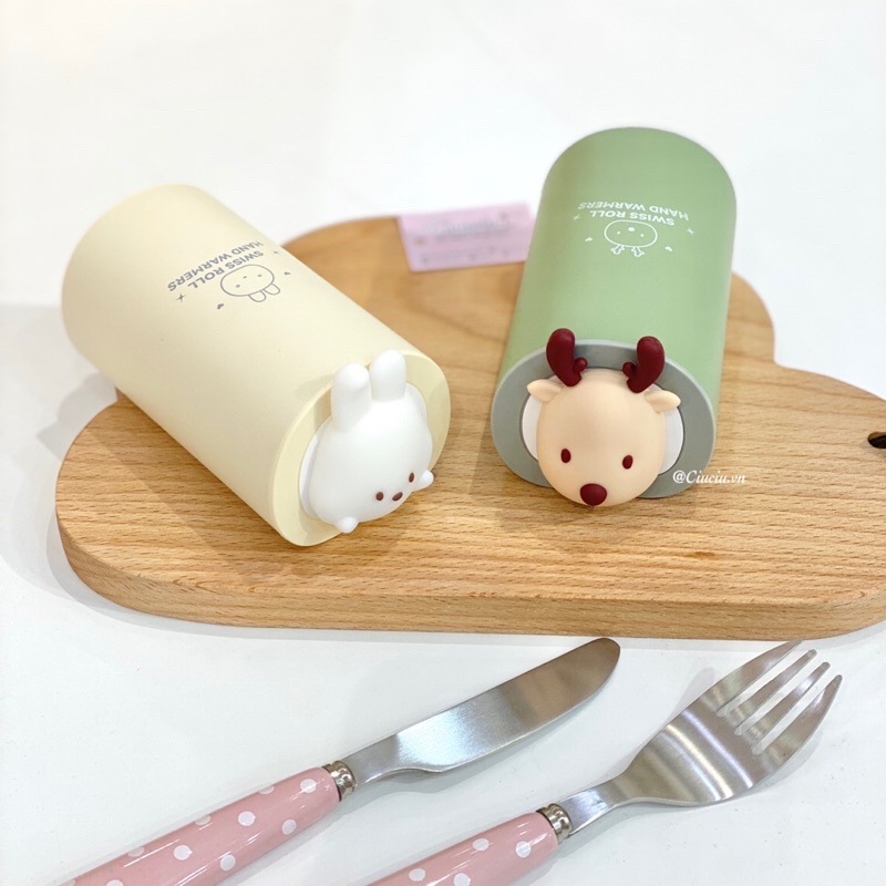 Máy sưởi kiêm sạc dự phòng bánh cuộn dễ thương mẫu mới nhất 10.000mAh - Ảnh thật shop chụp