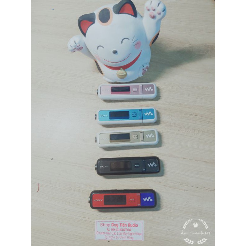 Máy nghe nhạc e023f