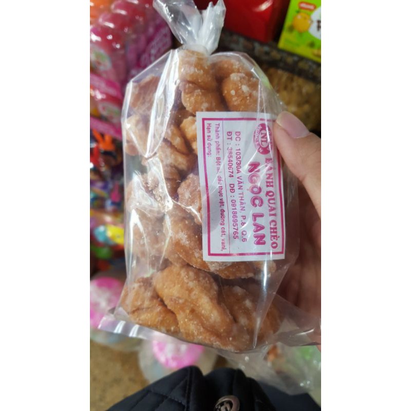 Bánh quai chèo ngọc lan