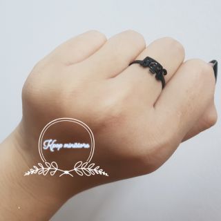 Nhẫn khắc tên chữ BTS