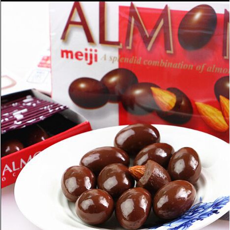 Chocolate Meiji Almond nhân Hạnh nhân hộp 42gr