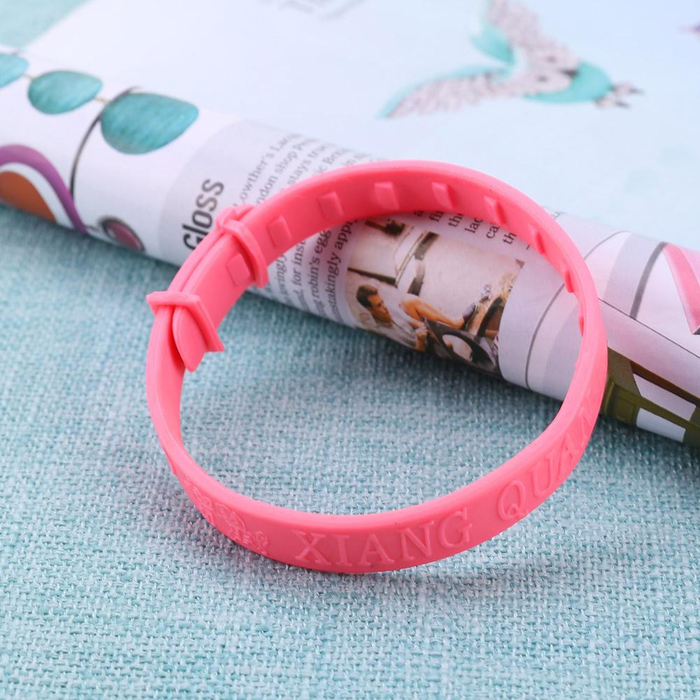 Vòng đeo cổ chống muỗi và bọ chét dành cho thú cưng