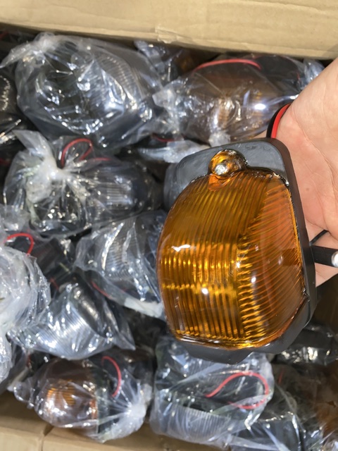 Sản phẩm gia đình làm: Combo 20 cái đèn nóc trắng hoặc vàng