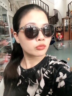 Kính nữ hm Pháp