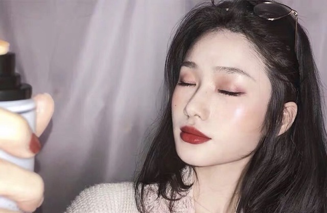 ❤️FREESHIP❤️XỊT KHÓA MAKE UP CÓ NHŨ . | BigBuy360 - bigbuy360.vn