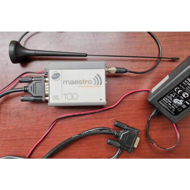 Thiết bị đầu cuối GSM modem Maestro 100