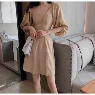 Đầm uzzlang Cổ Vuông