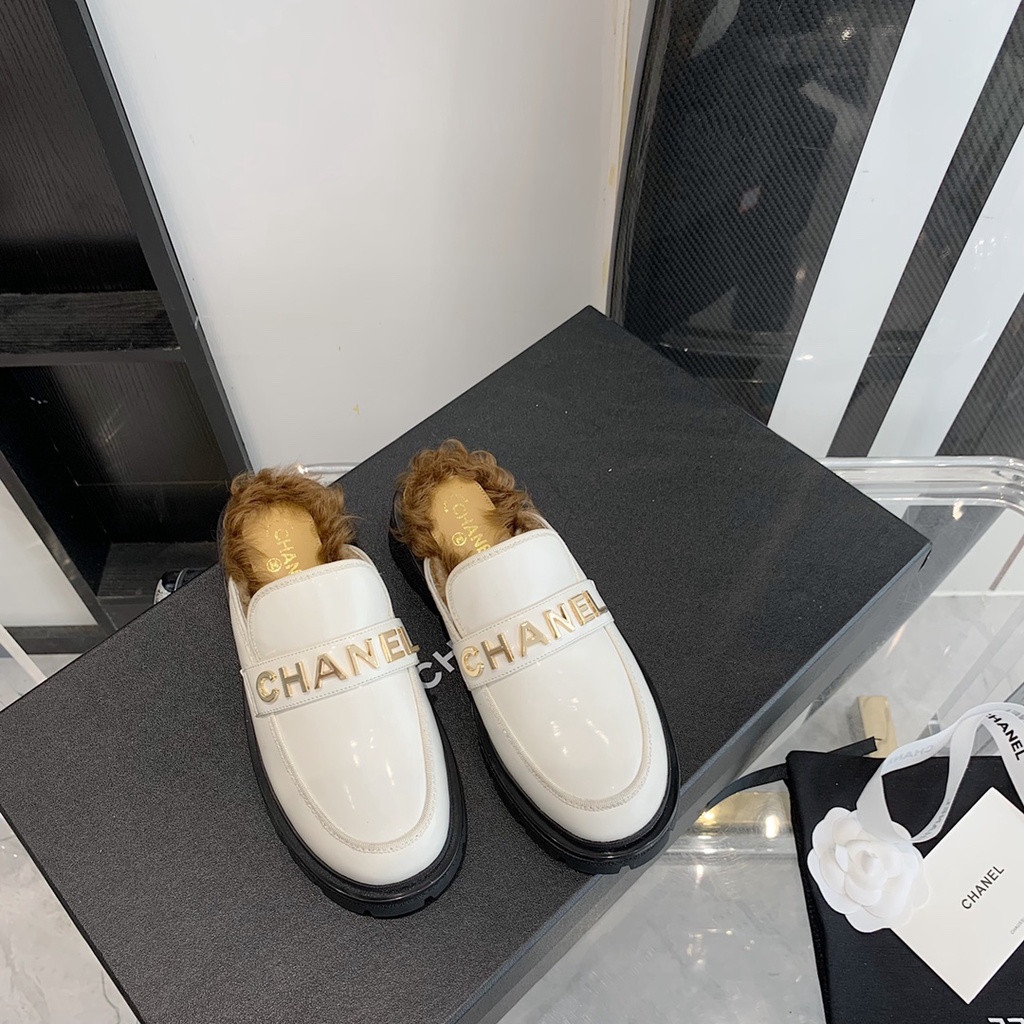 Giày sục nữ da thật lót lông thời trang cao cấp 𝘾𝙝𝙖𝙣𝙚𝙡 𝘾𝙝𝙖𝙣n𝙚𝙡 CN phong cách thoải mái, ấm áp